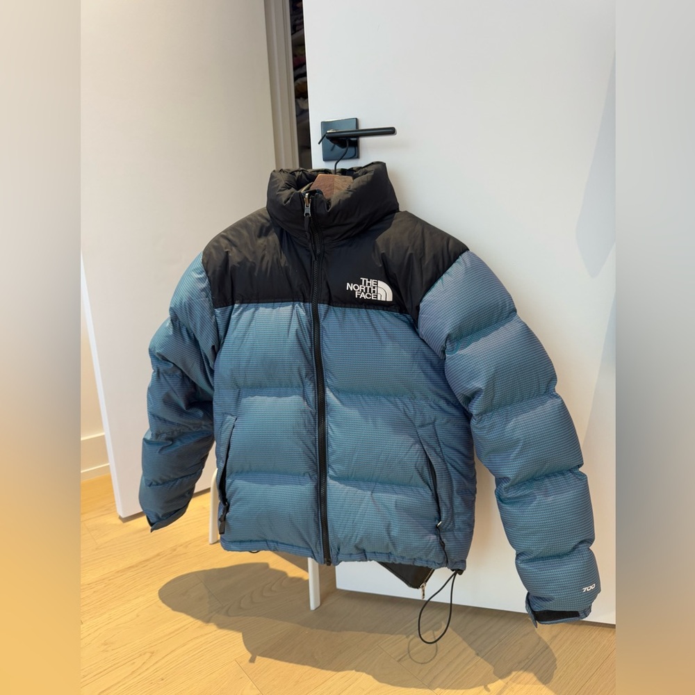 The North Face Men's 1996 Retro Retro Nuptse Jacket 700 Electric Blue